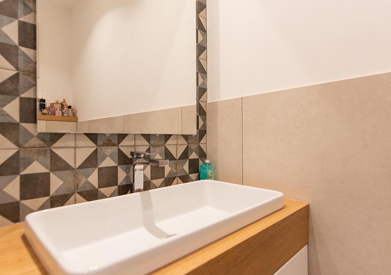 Porta Nuova Suite Comodita In Centro A Torino エクステリア 写真