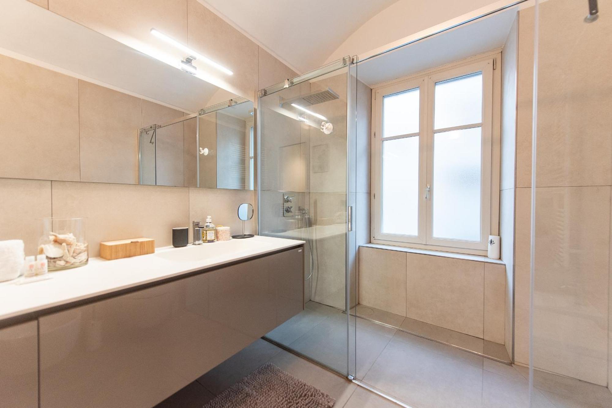 Porta Nuova Suite Comodita In Centro A Torino エクステリア 写真